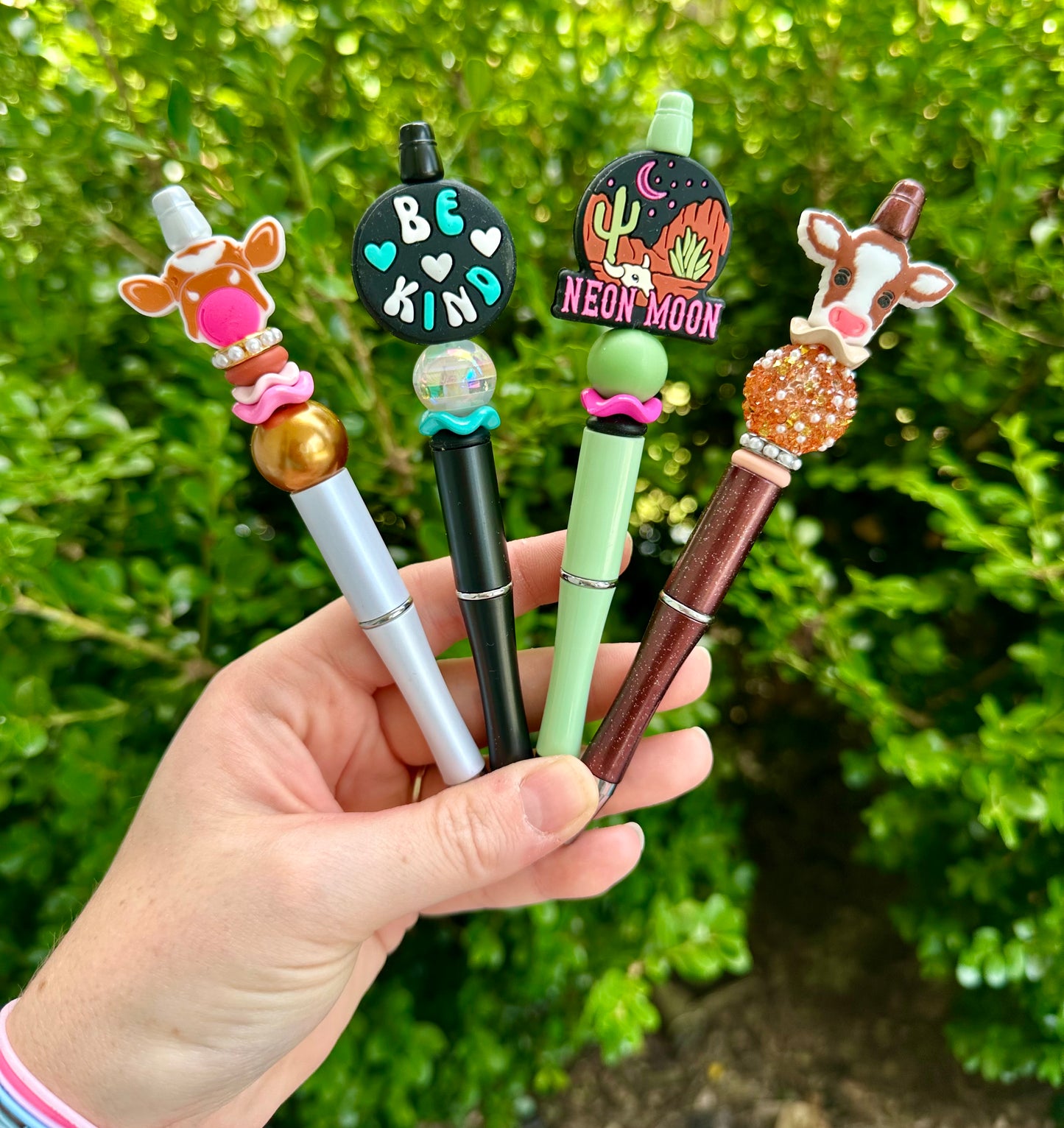 BEADED FOCAL PENS