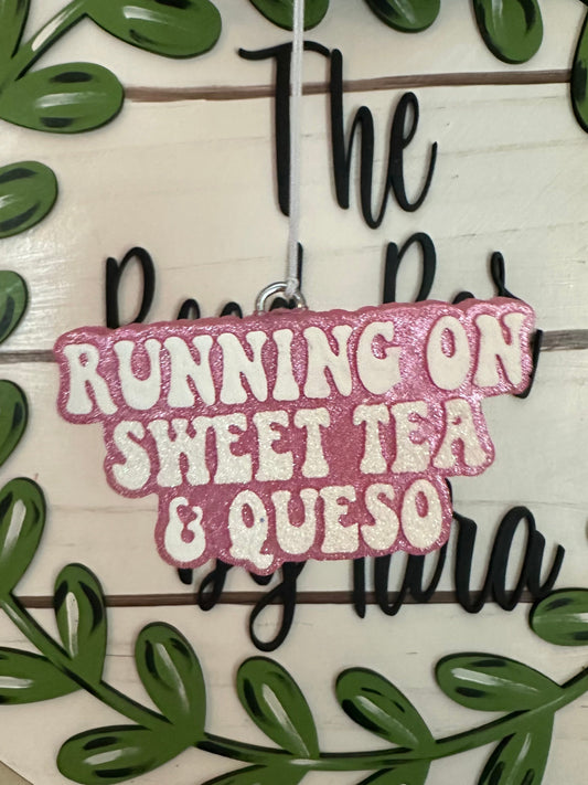 SWEET TEA & QUESO - STRAWBERRY MARGARITA