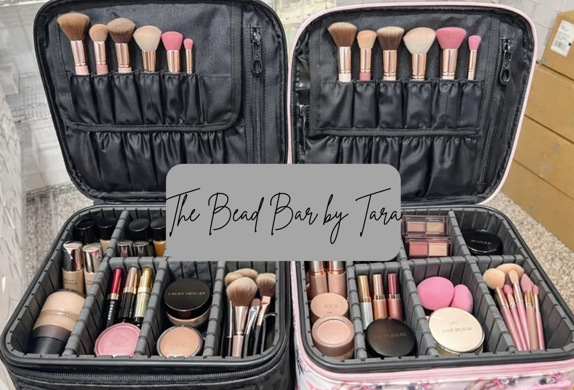 MAKEUP CASE